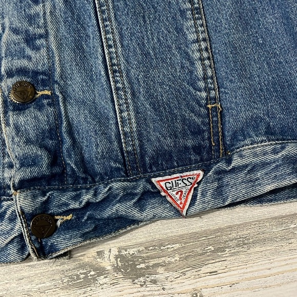 Guess Vintage Denim Jean Jacket Size Medium - Picture 2 of 12